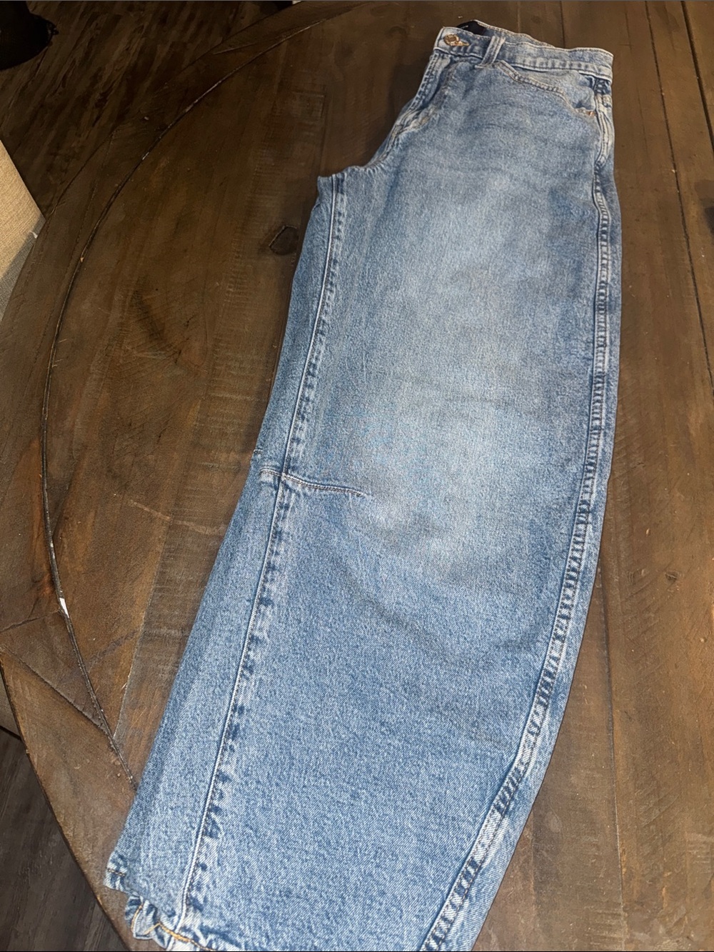 GAP Light Blue Women's Barrel Jeans - Picture 4 of 5